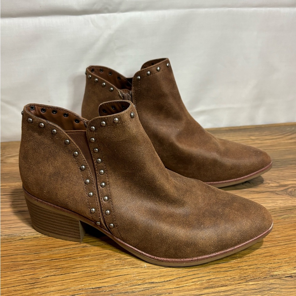 Mia Brown Studded Ankle Boots‎ Size 8.5